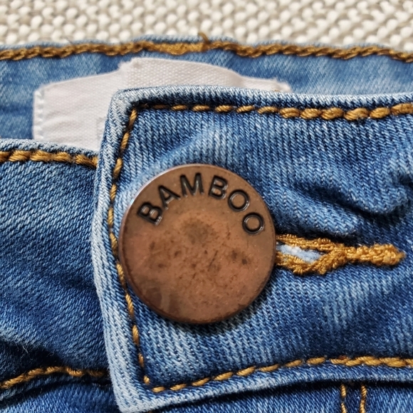 Bamboo Distressed Jeans.   Size 9/10 - Picture 5 of 7